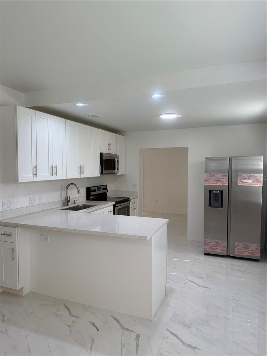 EDGEWATER ACRES UNIT 01 RESUB - Residential