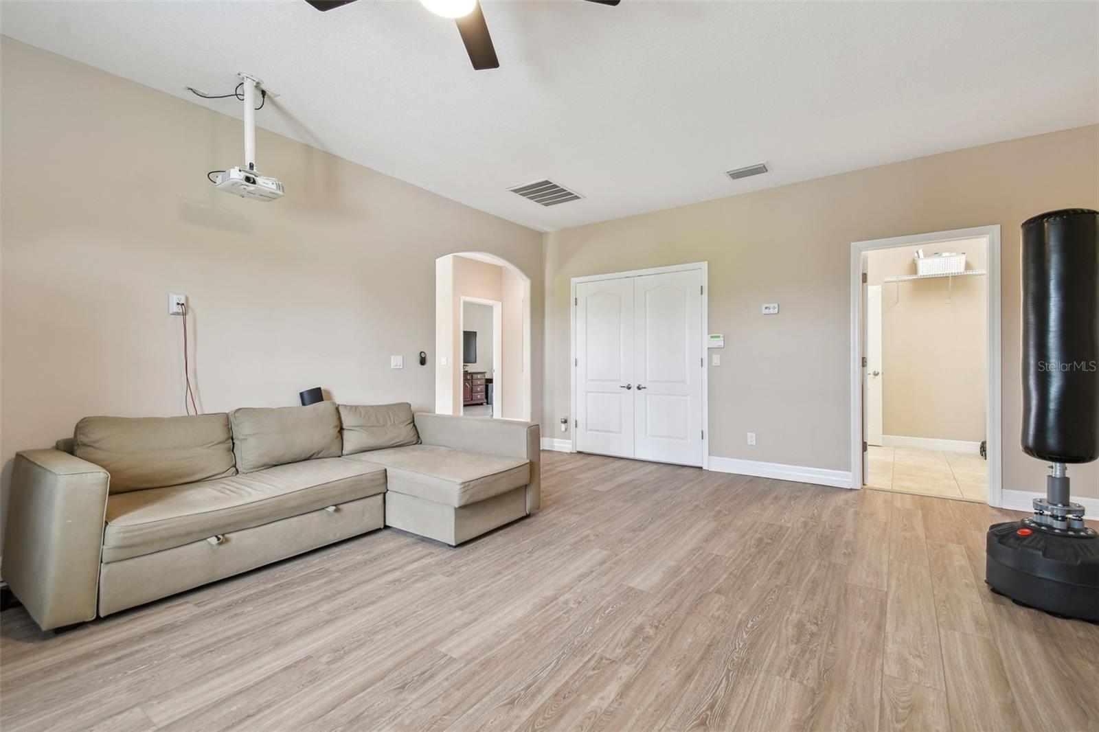 MANORS/LK PADGETT - Residential