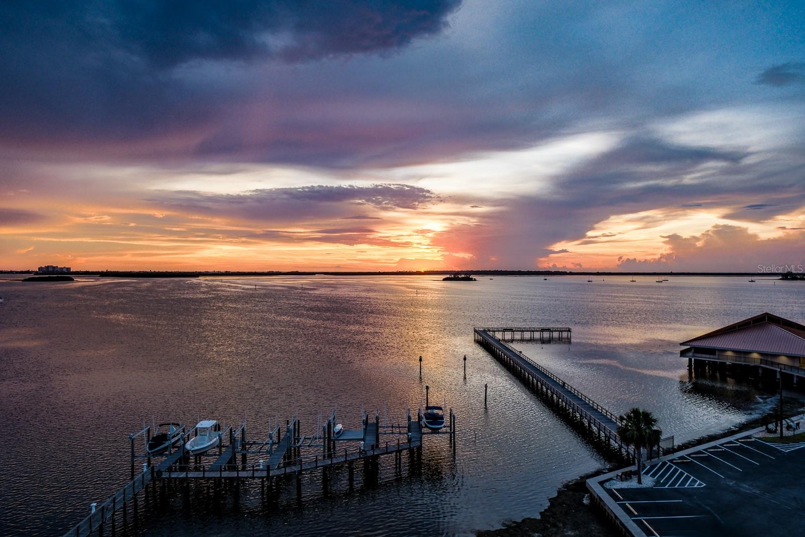 DUNEDIN GRAND THE CONDO - Residential