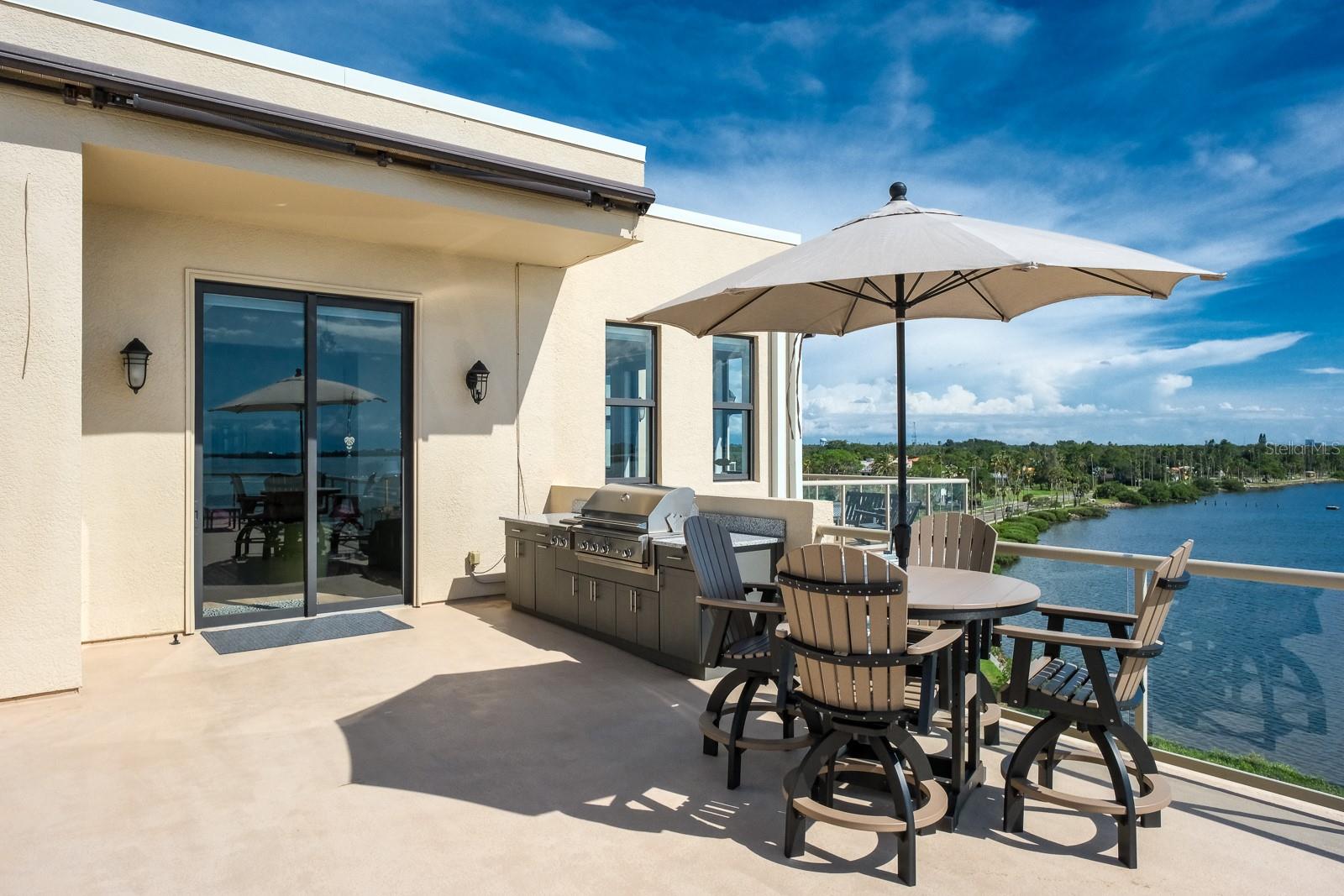 DUNEDIN GRAND THE CONDO - Residential