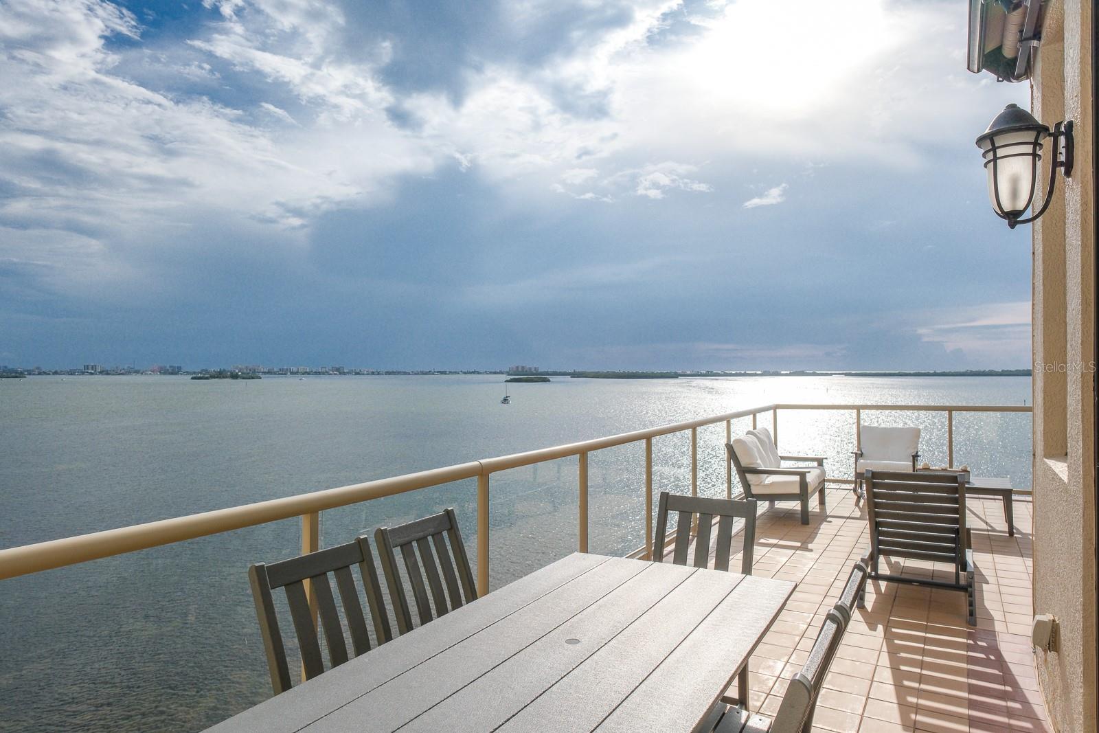 DUNEDIN GRAND THE CONDO - Residential