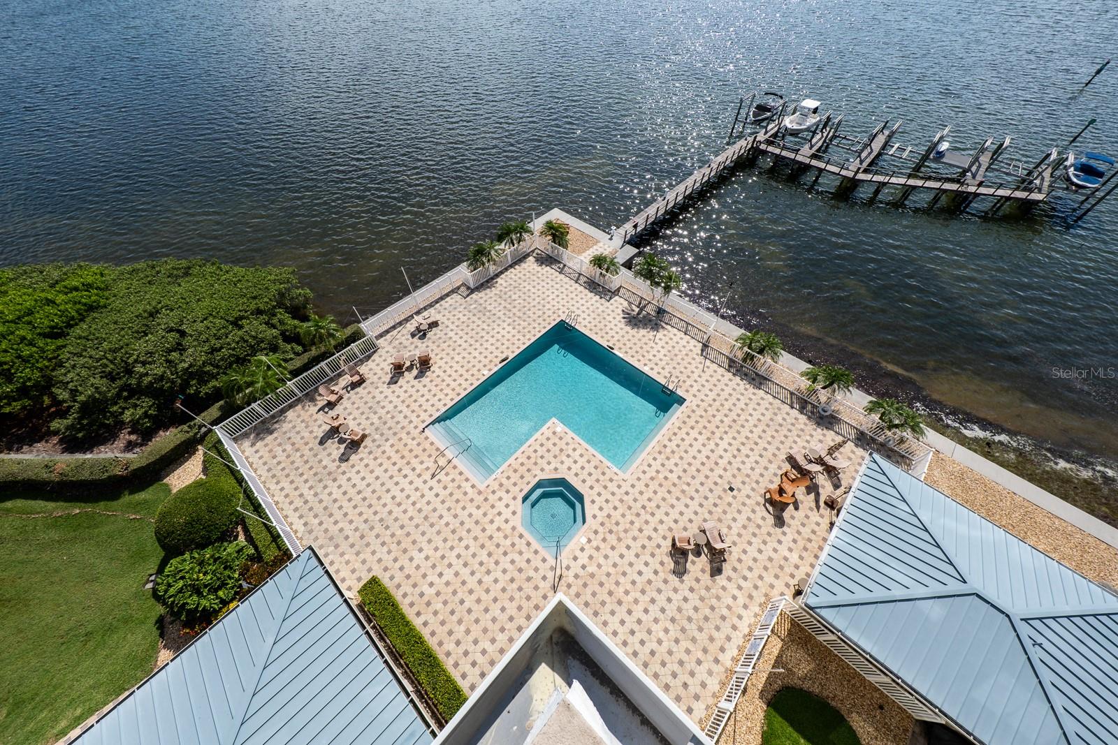 DUNEDIN GRAND THE CONDO - Residential