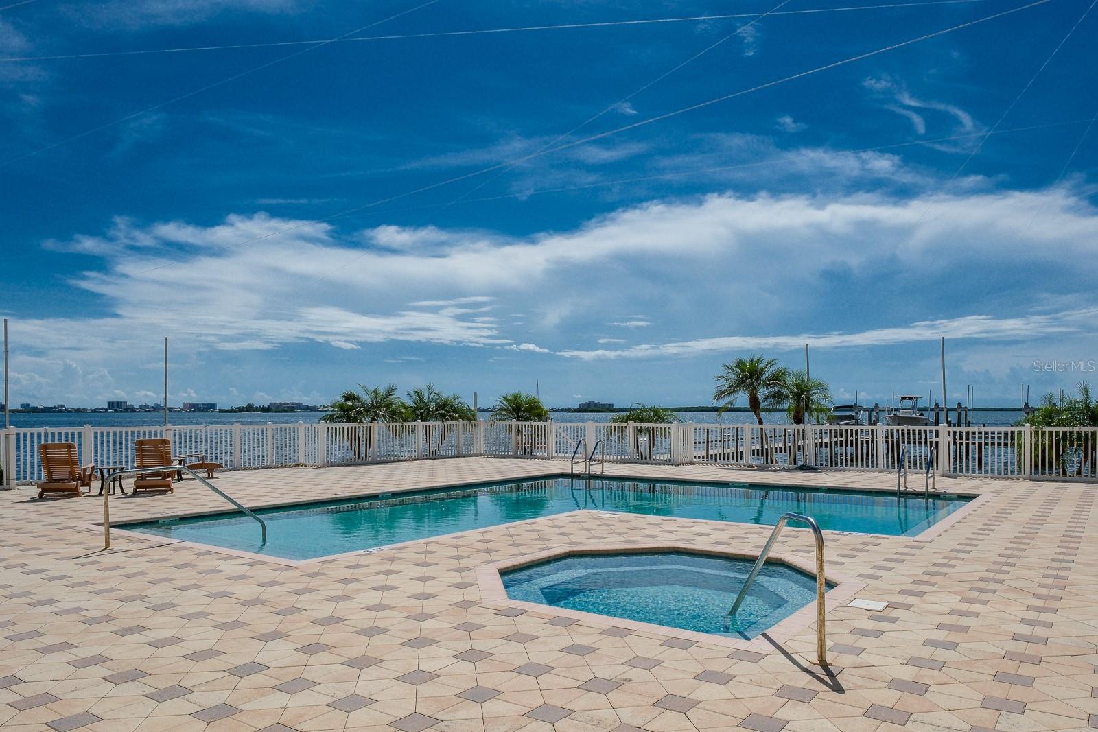 DUNEDIN GRAND THE CONDO - Residential