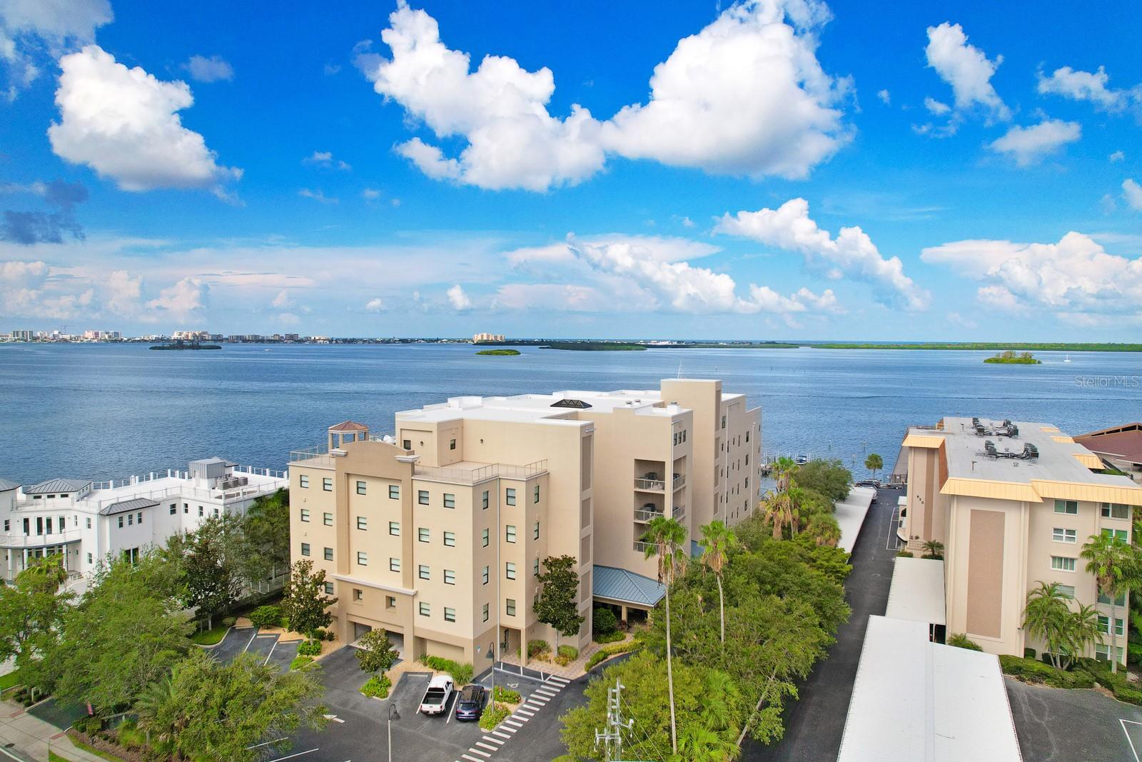 DUNEDIN GRAND THE CONDO - Residential