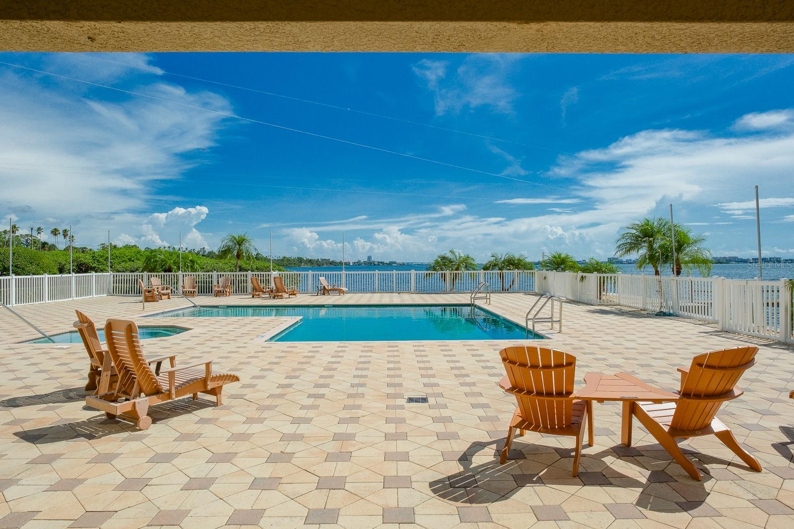 DUNEDIN GRAND THE CONDO - Residential