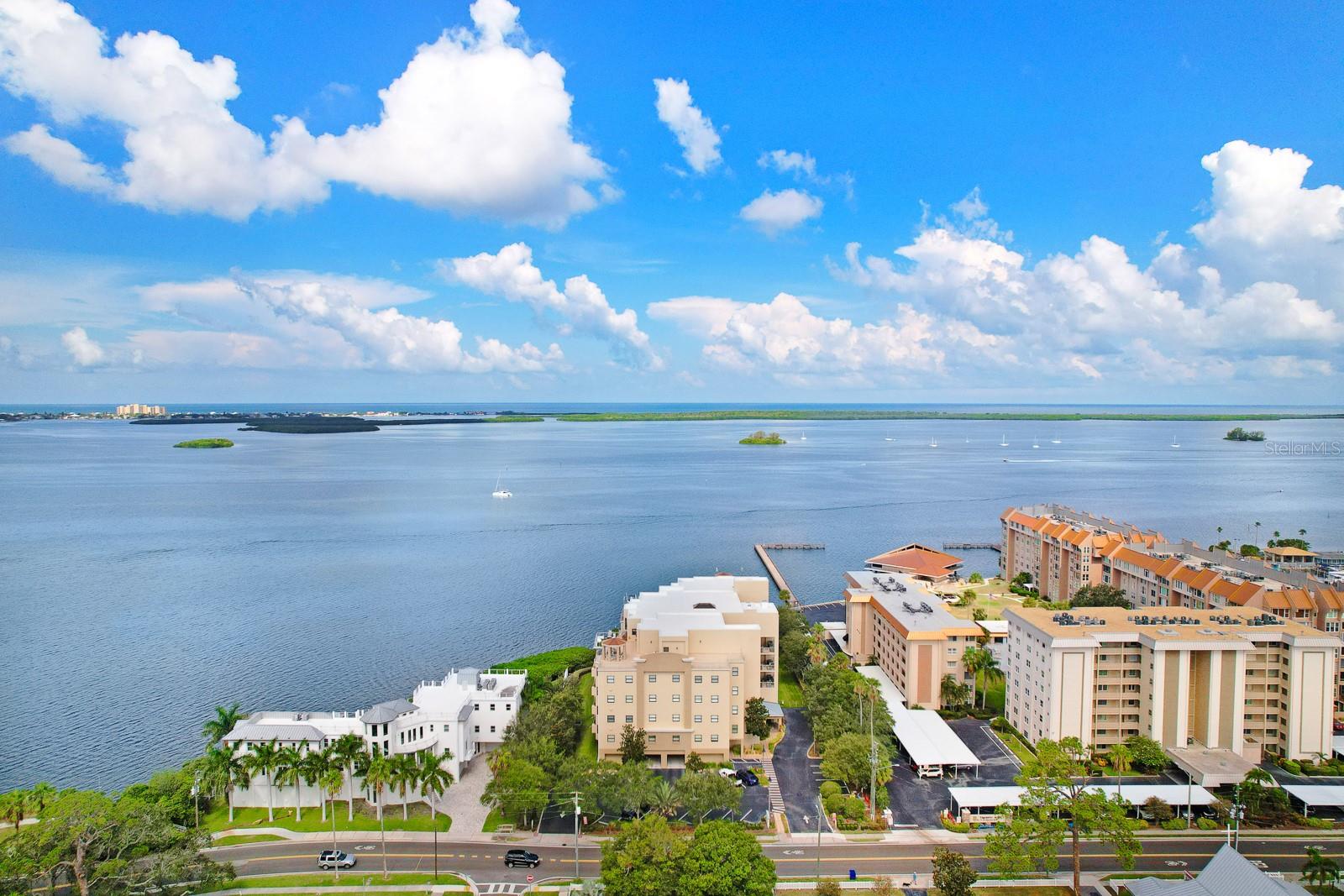 DUNEDIN GRAND THE CONDO - Residential