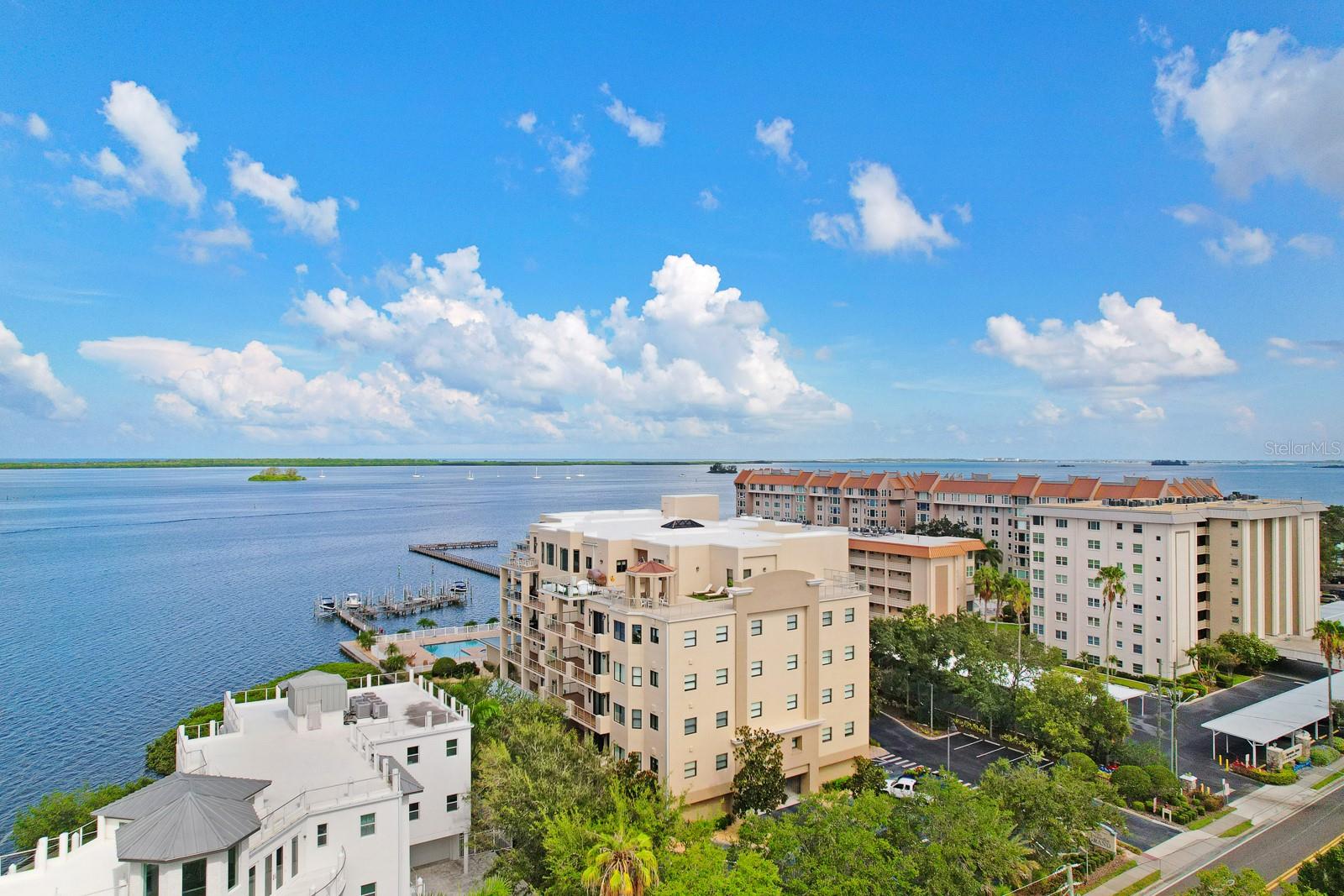 DUNEDIN GRAND THE CONDO - Residential