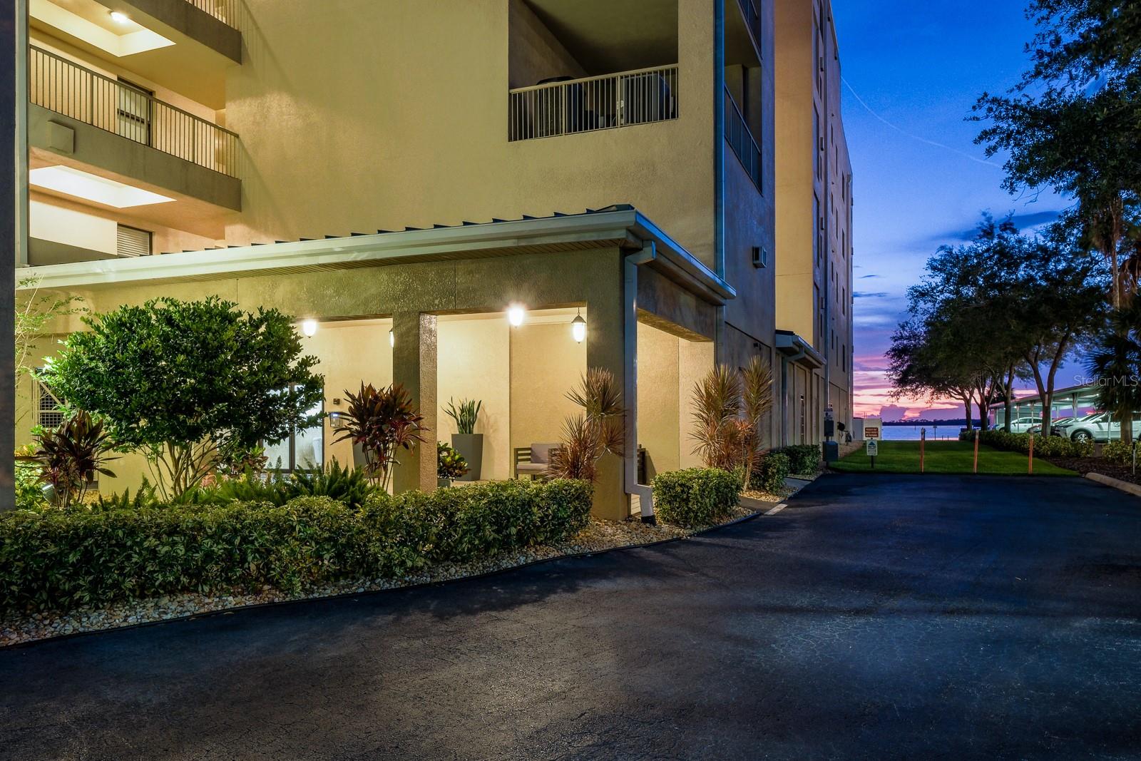 DUNEDIN GRAND THE CONDO - Residential