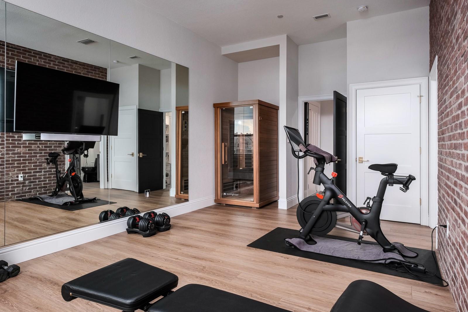 DUNEDIN GRAND THE CONDO - Residential