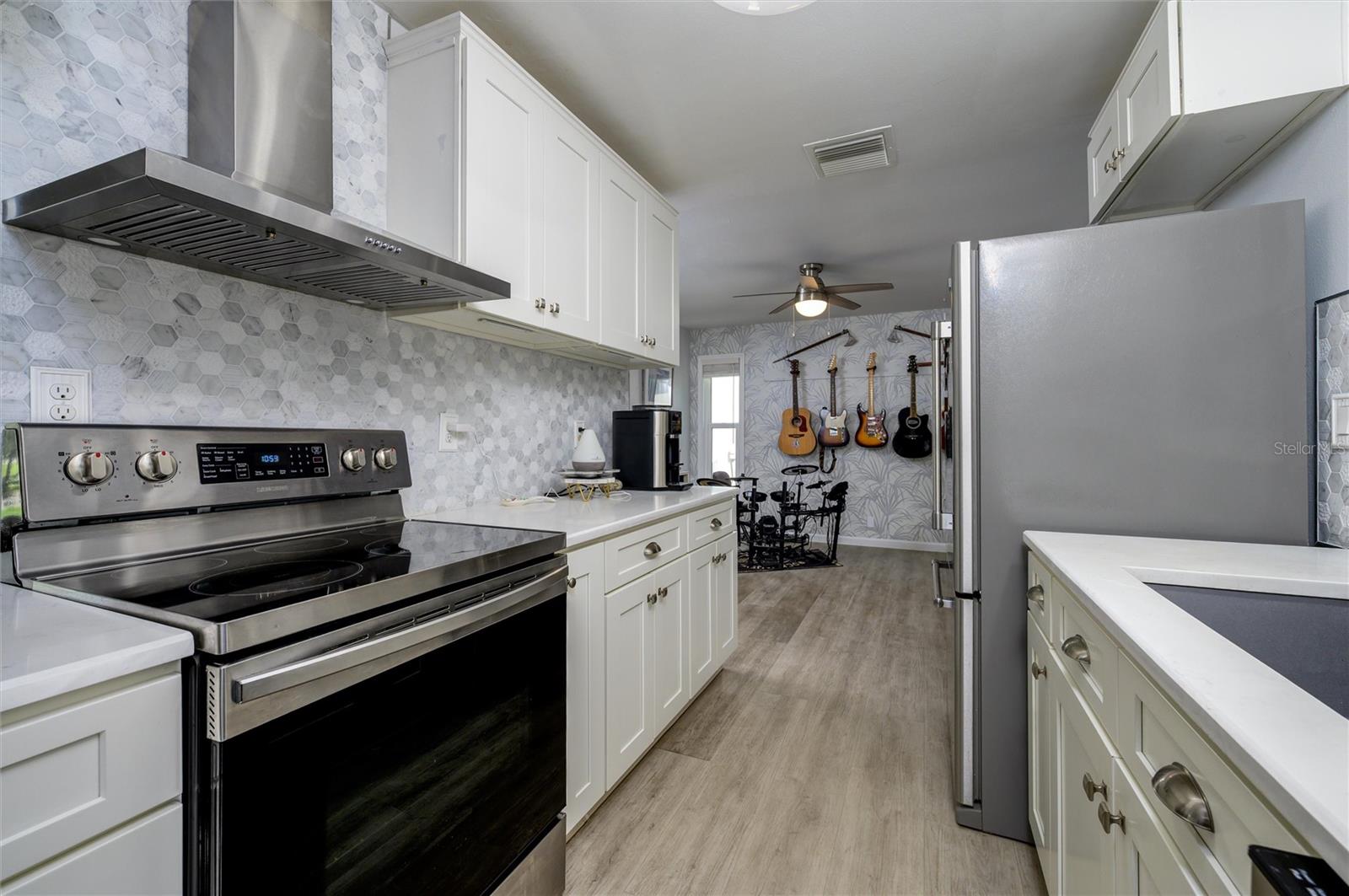 HIGHLAND LAKES - Residential