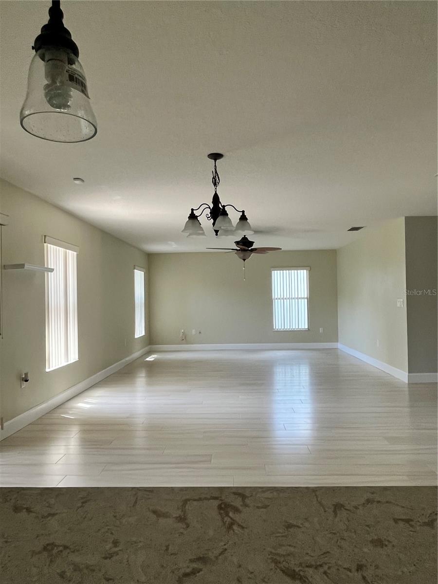 519 AEOLIAN DRIVE