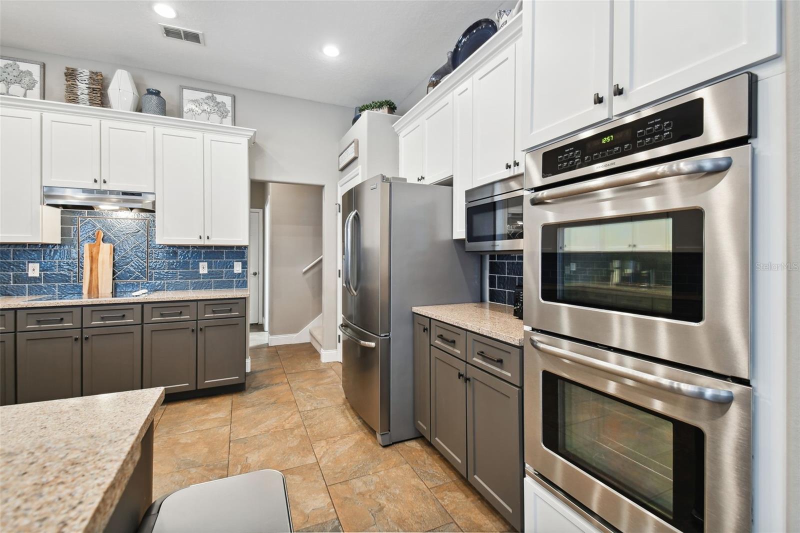 DIAMOND HILL AT SWEETWATER COUNTRY CLUB - Residential