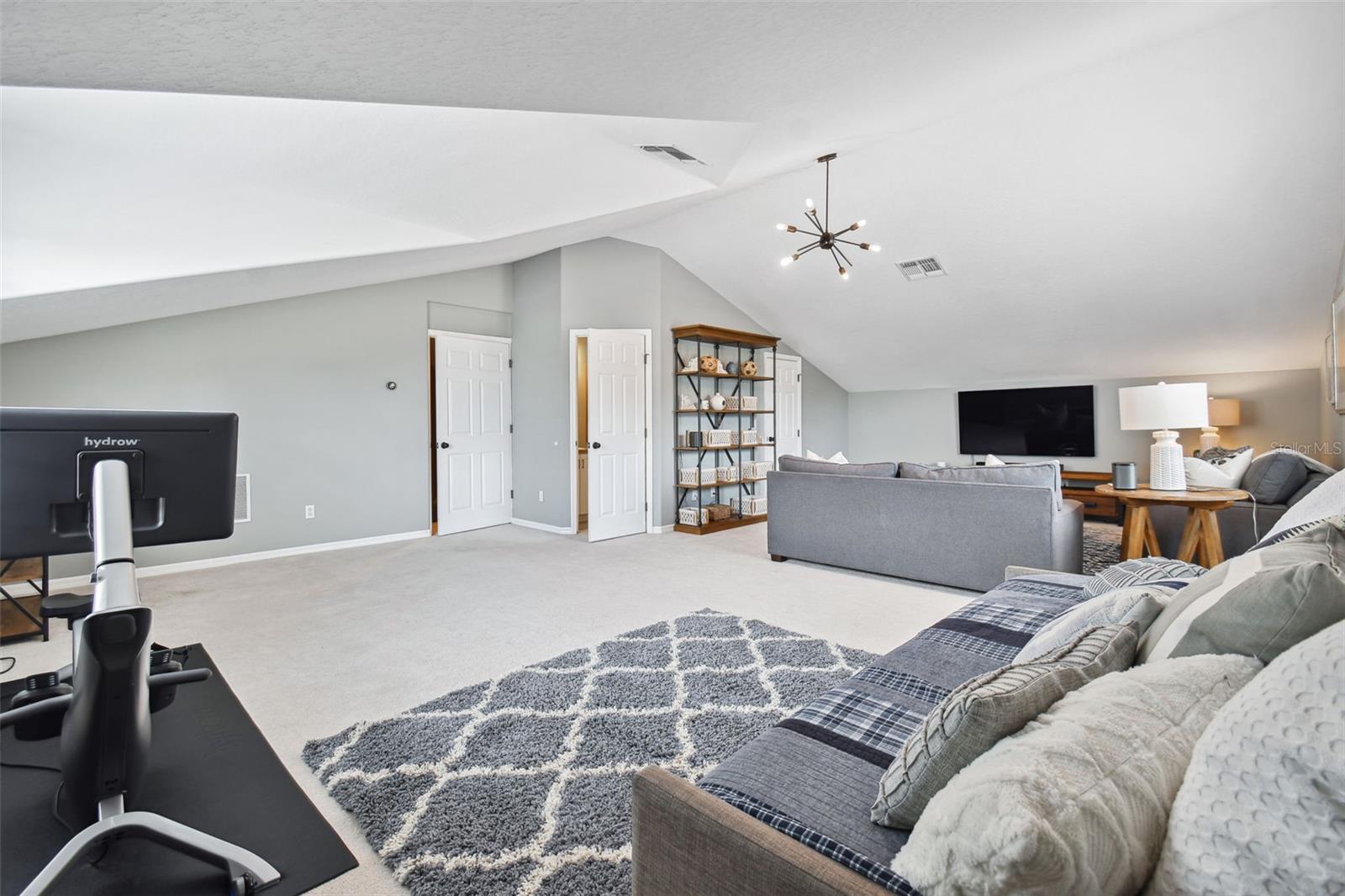 DIAMOND HILL AT SWEETWATER COUNTRY CLUB - Residential