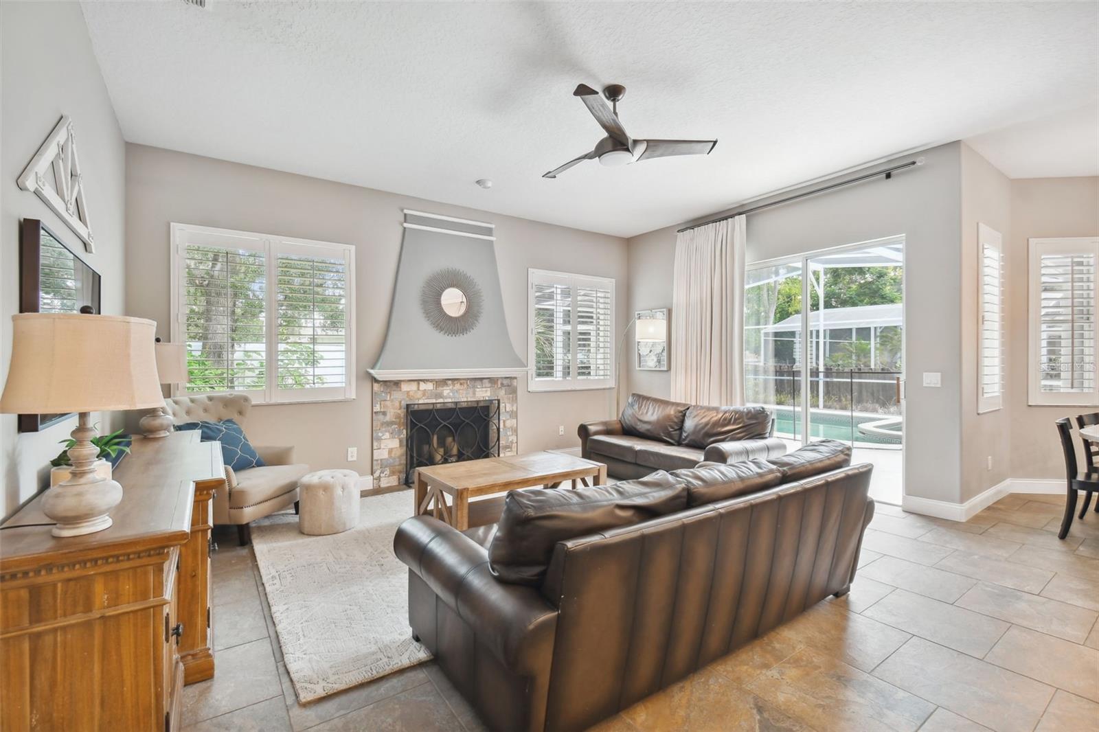 DIAMOND HILL AT SWEETWATER COUNTRY CLUB - Residential