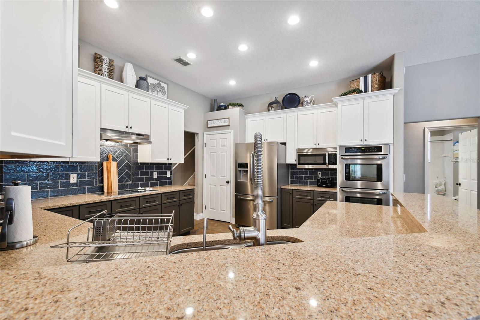 DIAMOND HILL AT SWEETWATER COUNTRY CLUB - Residential