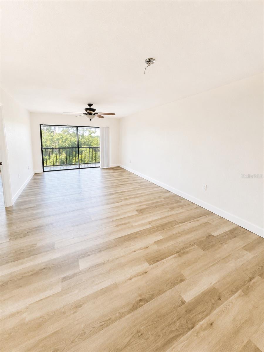 1054 LOTUS COVE COURT 633