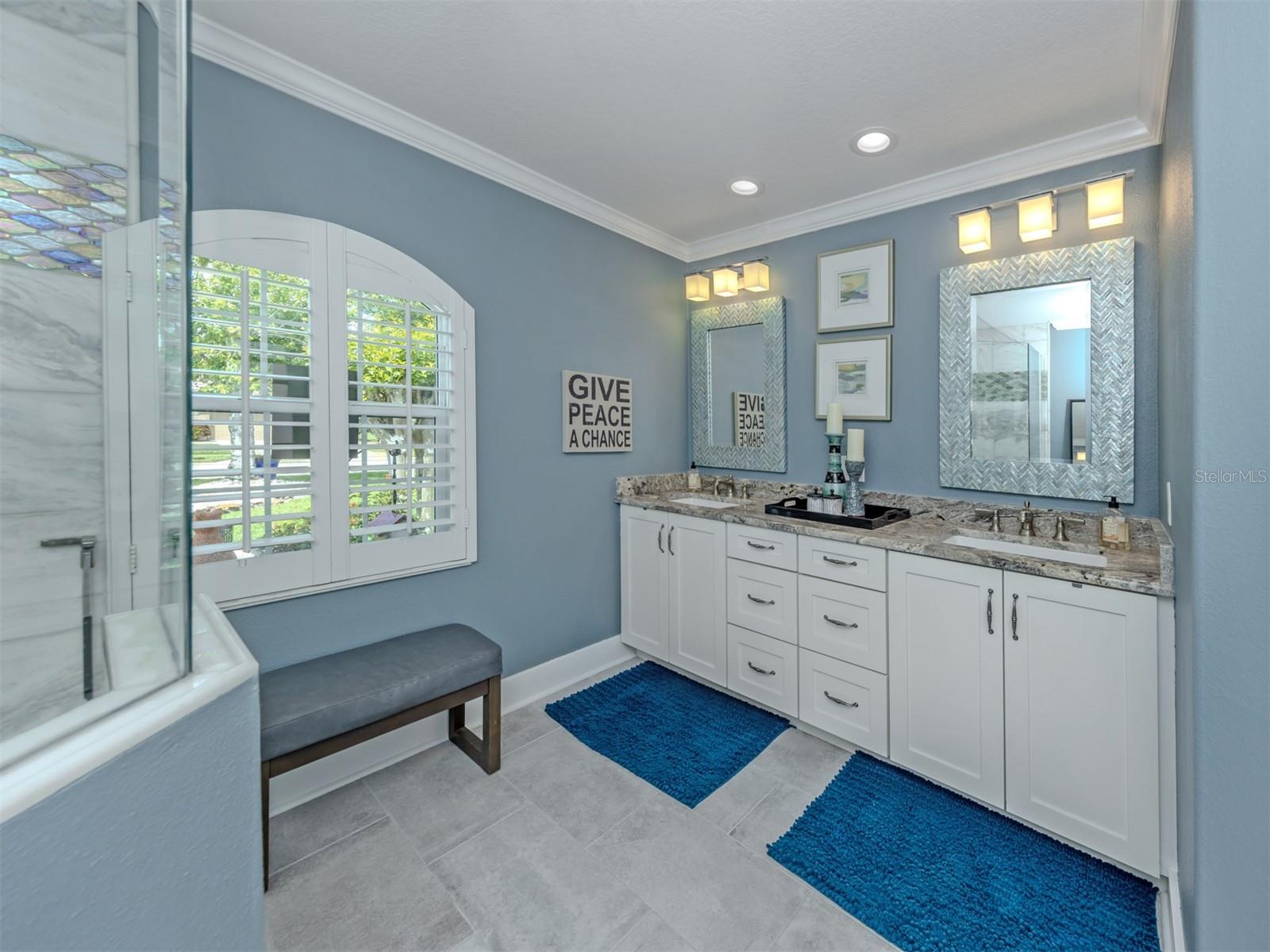 BLUE HERON POND - Residential