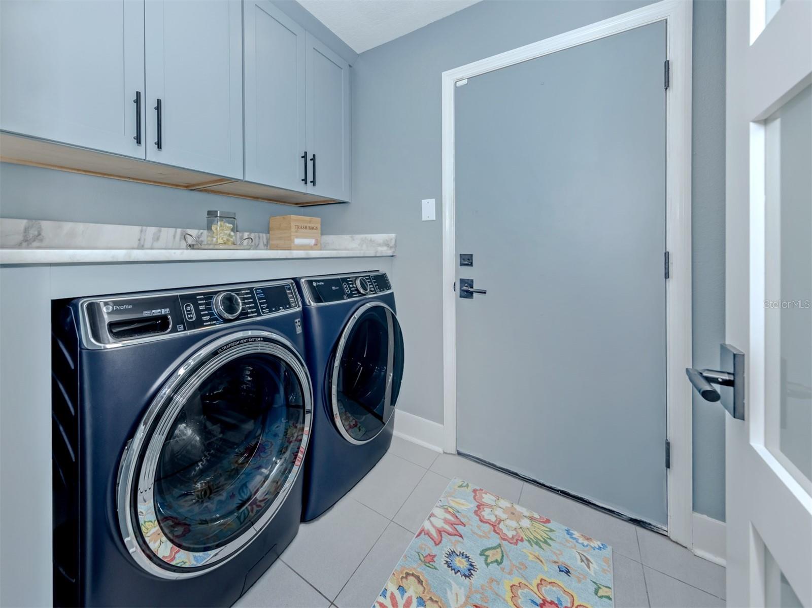 BLUE HERON POND - Residential