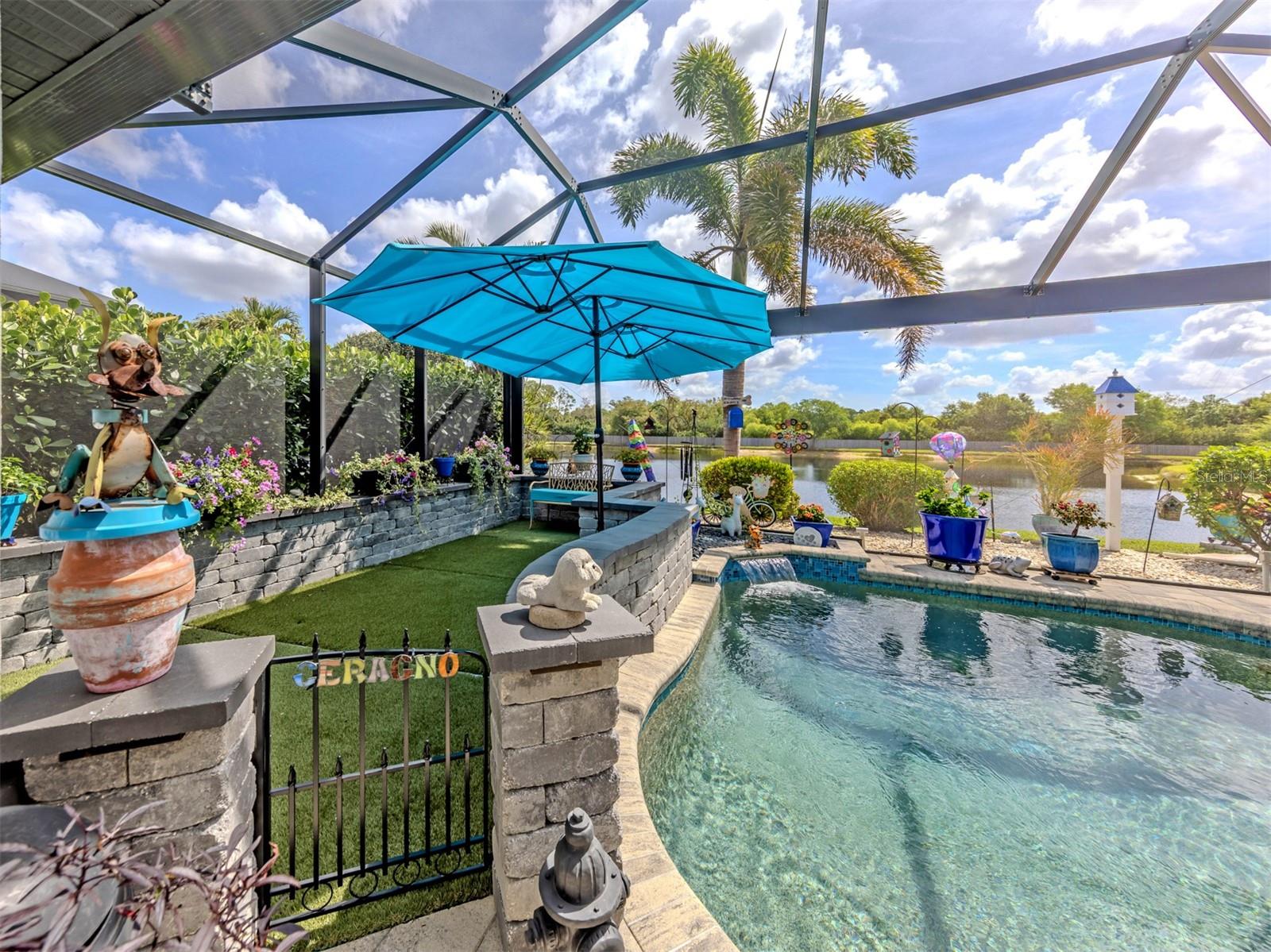 BLUE HERON POND - Residential