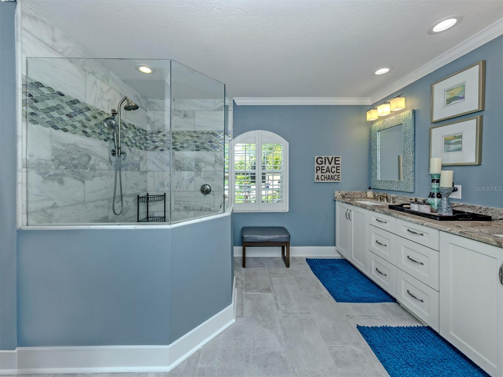 BLUE HERON POND - Residential