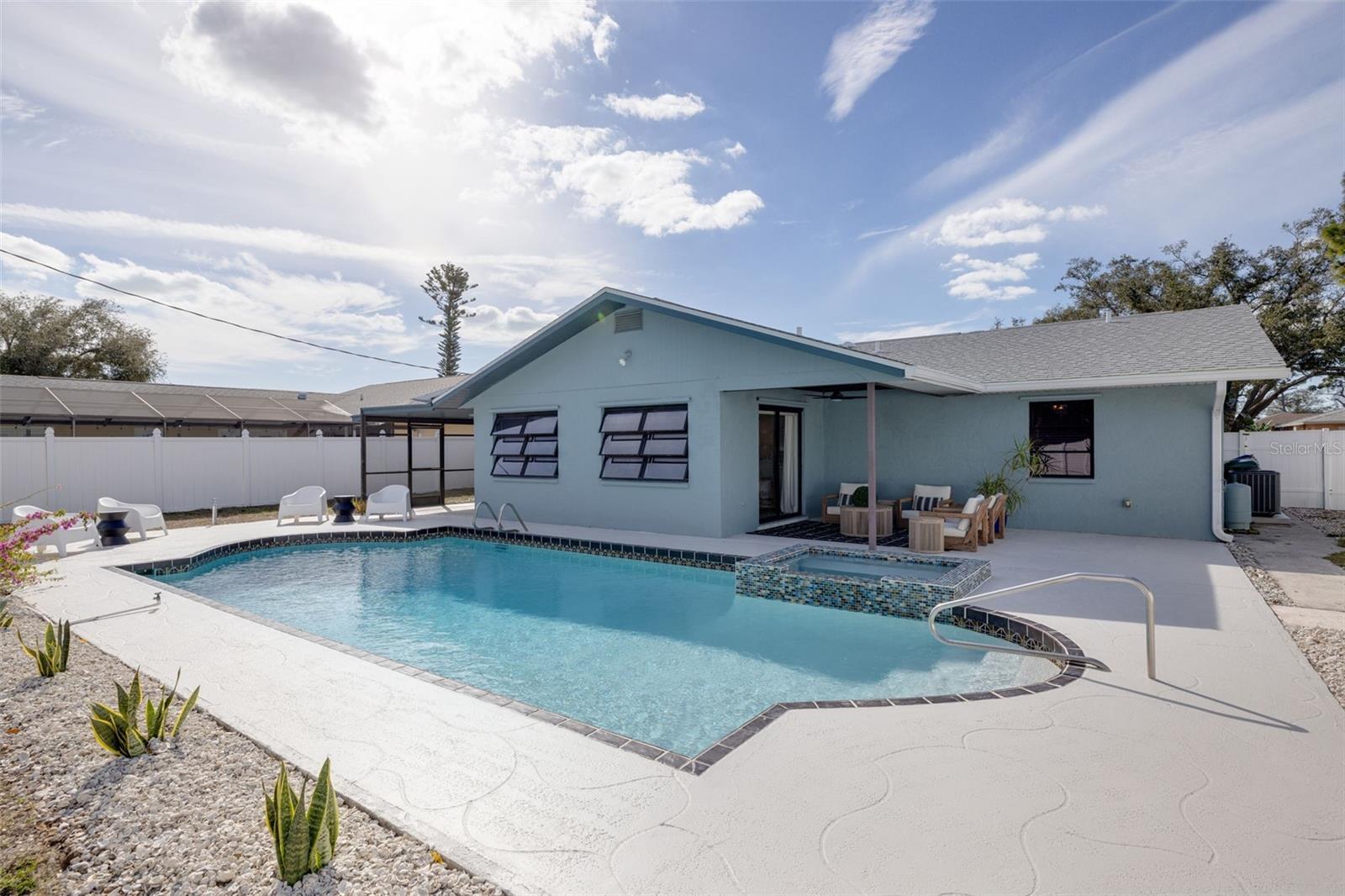 VENICE EAST 3RD ADD - Residential