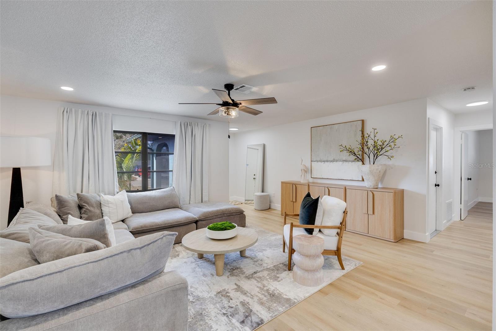 VENICE EAST 3RD ADD - Residential