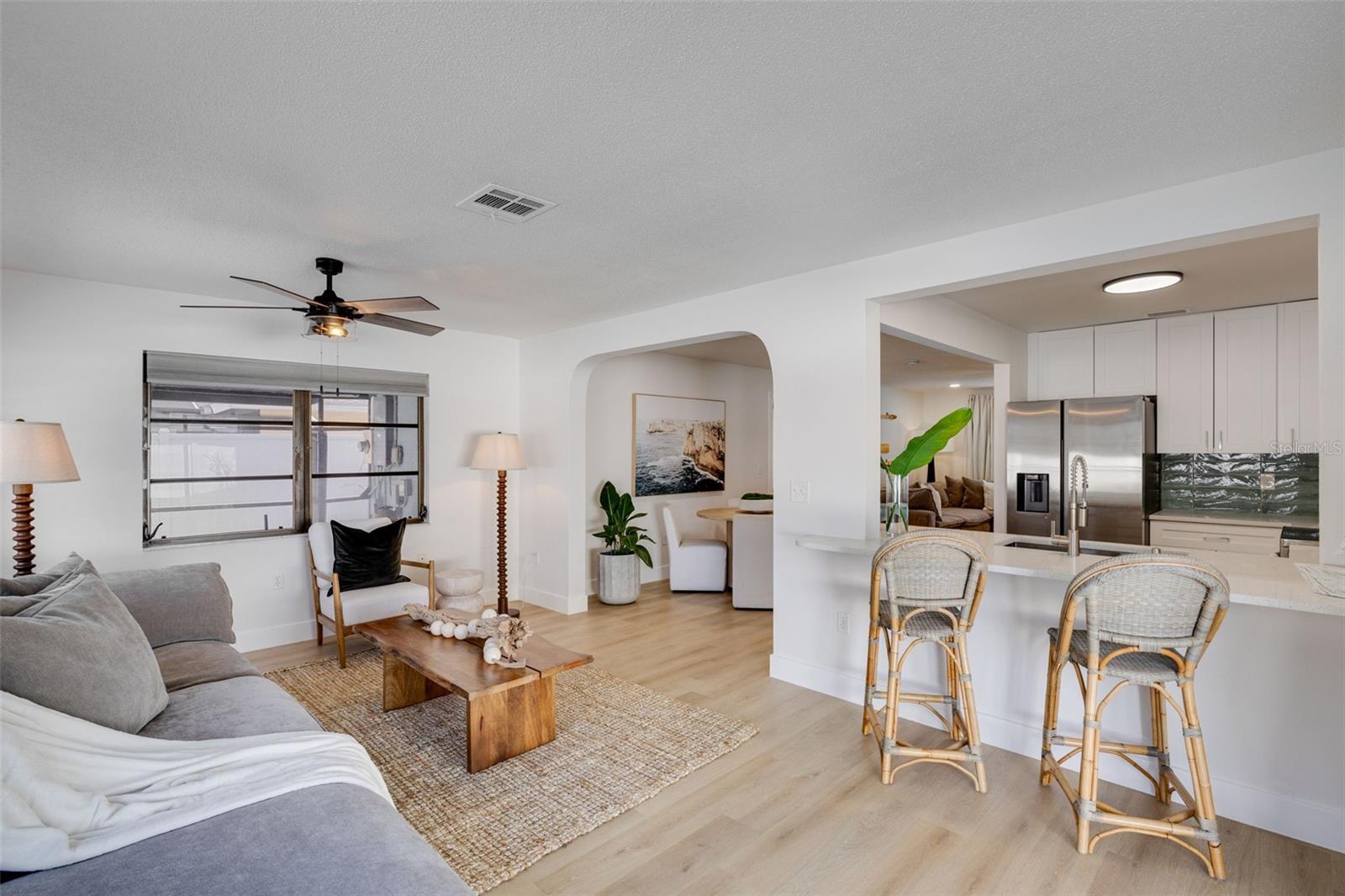 VENICE EAST 3RD ADD - Residential