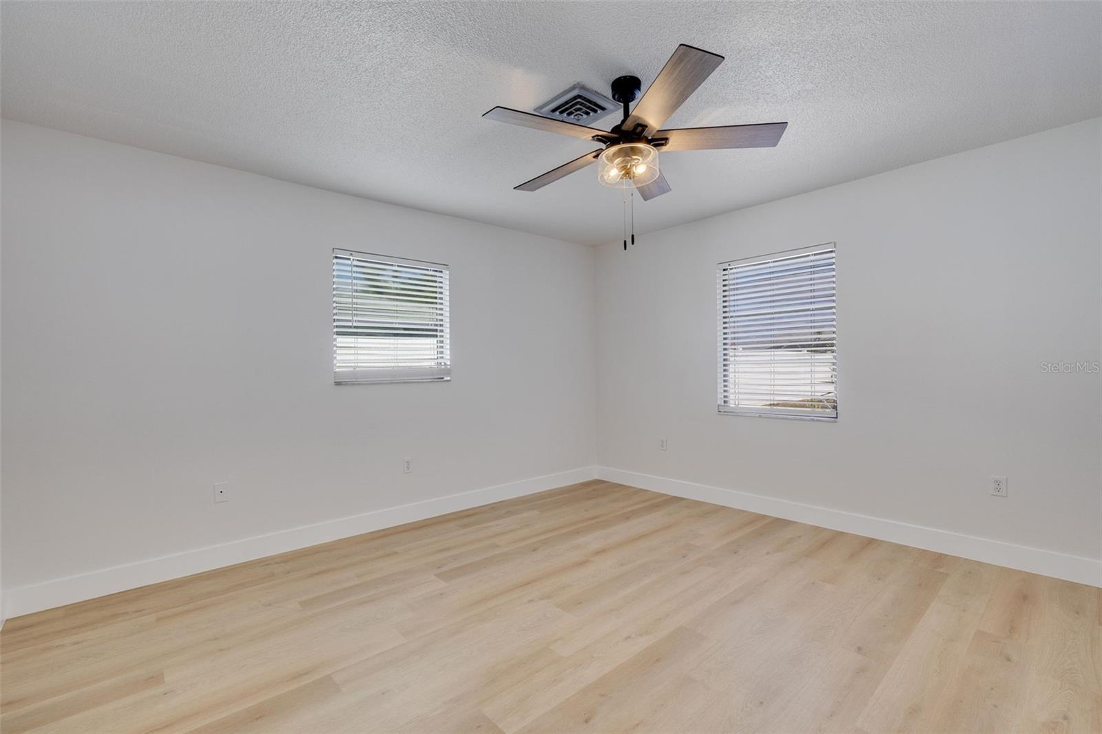 VENICE EAST 3RD ADD - Residential