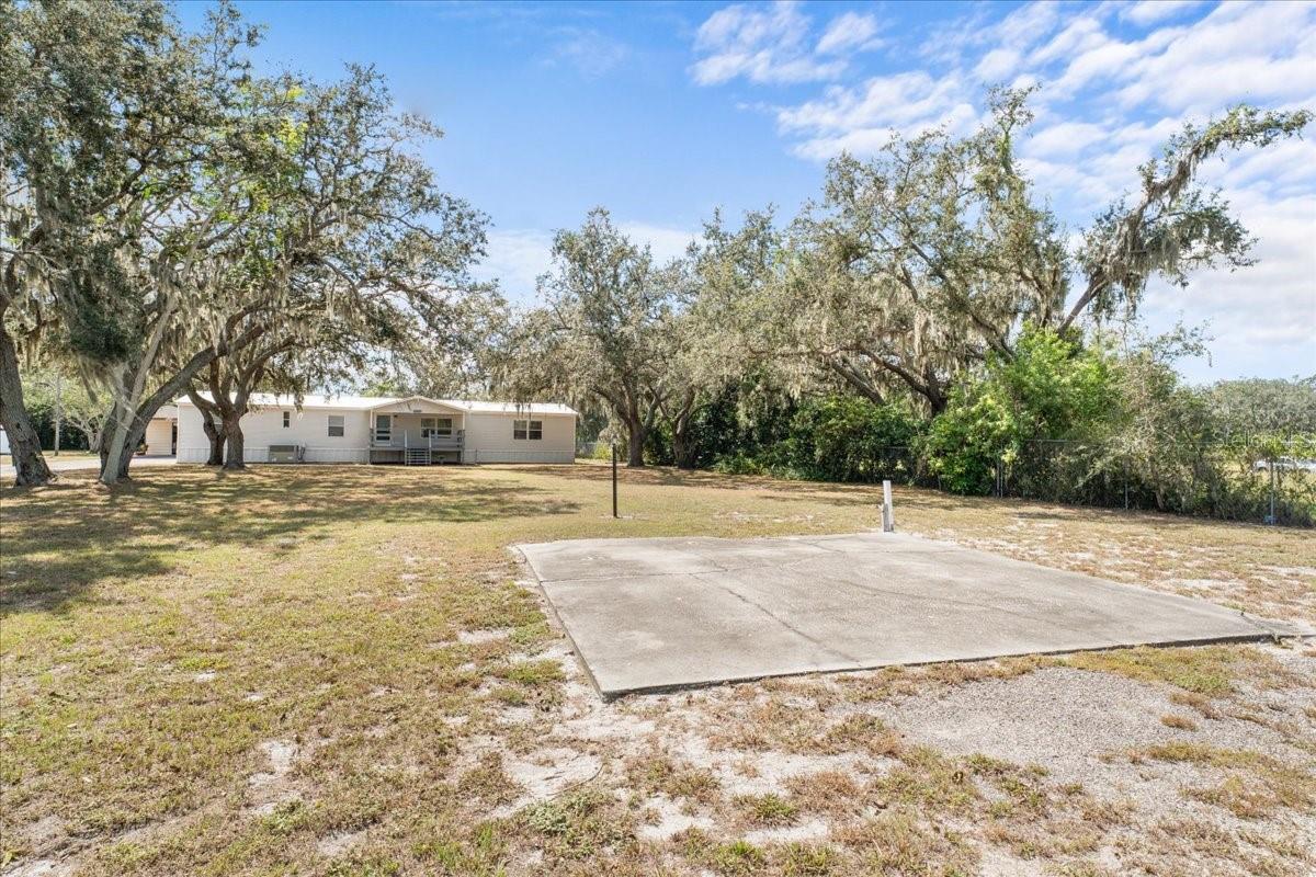 TROPICAL ACRES - Residential