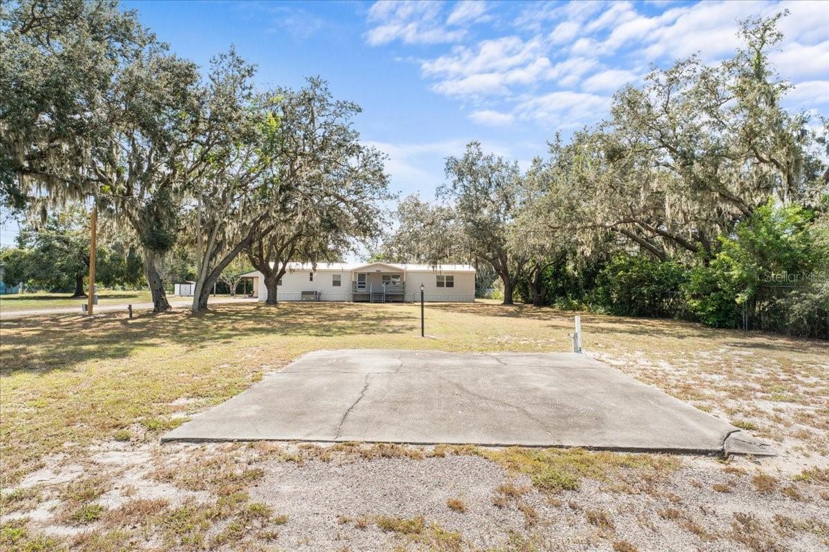 TROPICAL ACRES - Residential