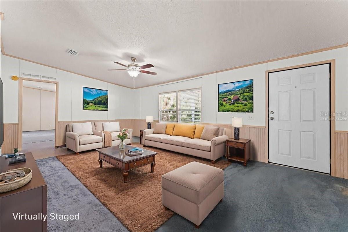TROPICAL ACRES - Residential
