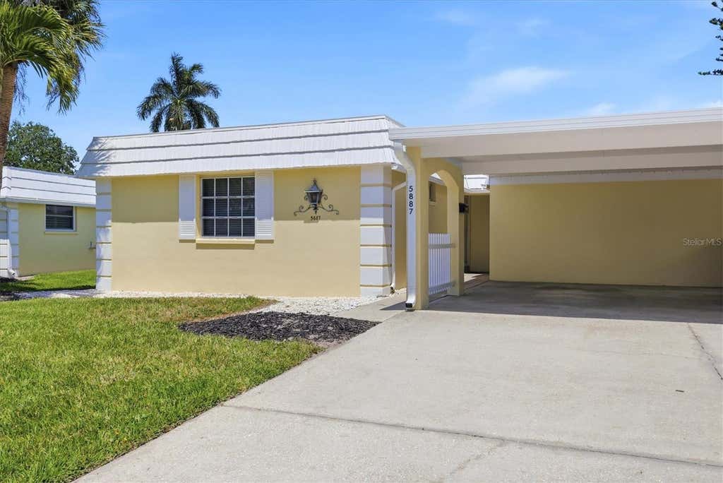 Photo of 5887 Tidewood Avenue #2, Sarasota, FL 34231 (MLS # A4702736)