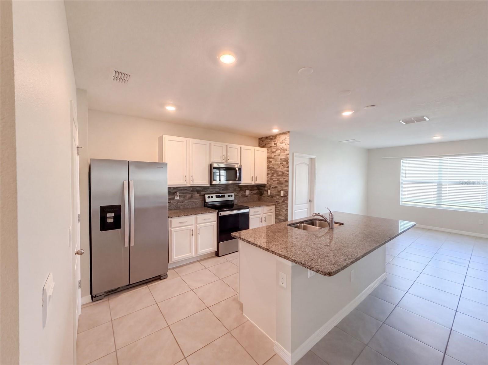2112 ELIO RIDGE DRIVE