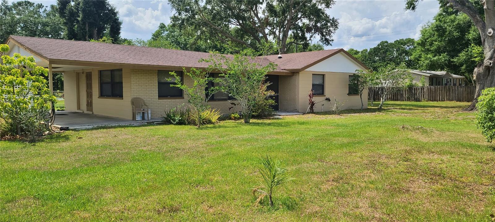 5211 BERKLEY ROAD