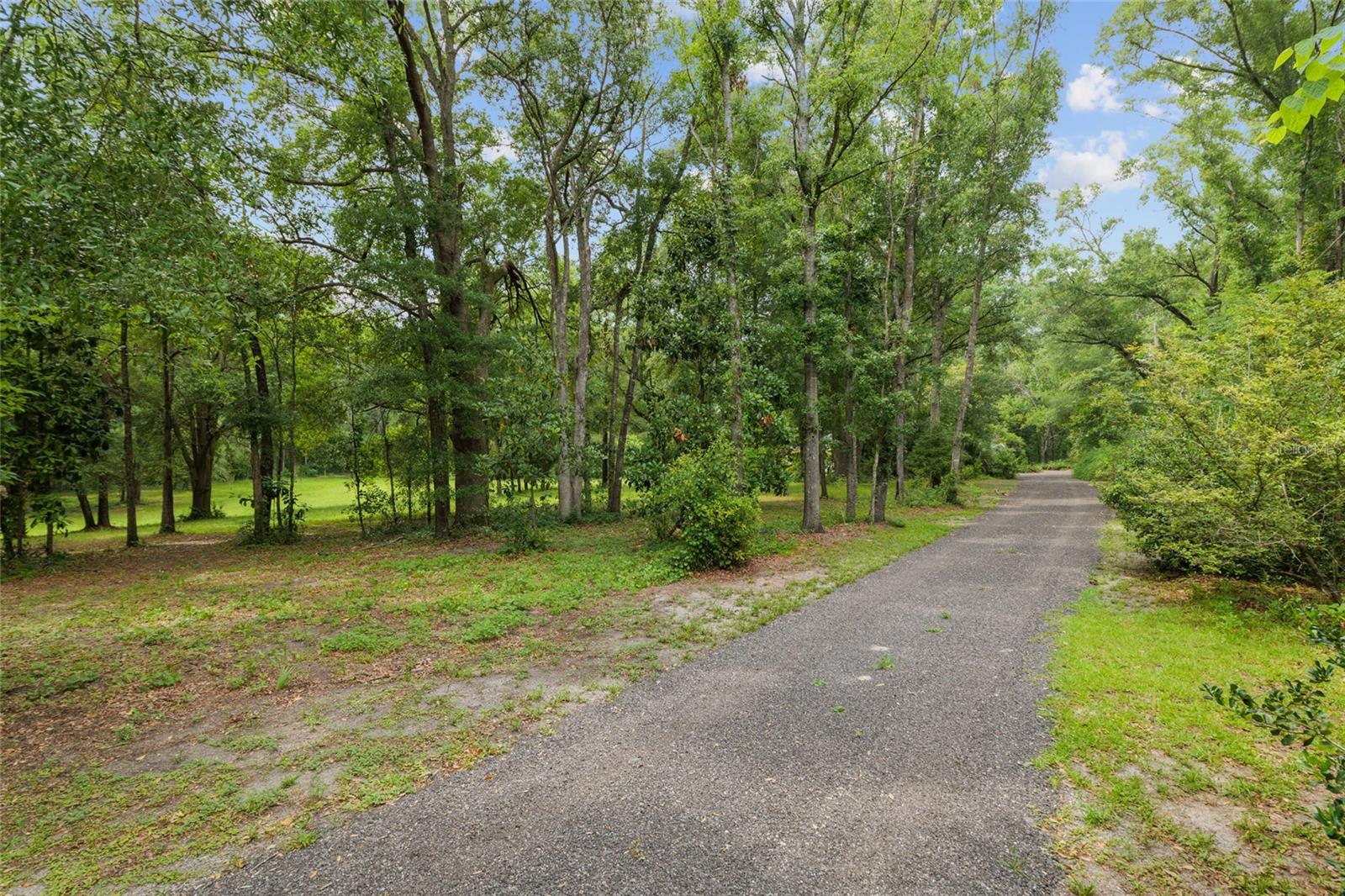 ROLLING MEADOWS - Residential