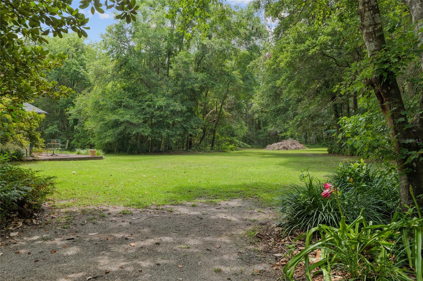ROLLING MEADOWS - Residential
