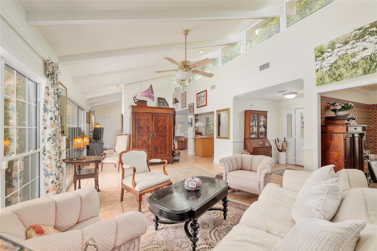 ROLLING MEADOWS - Residential