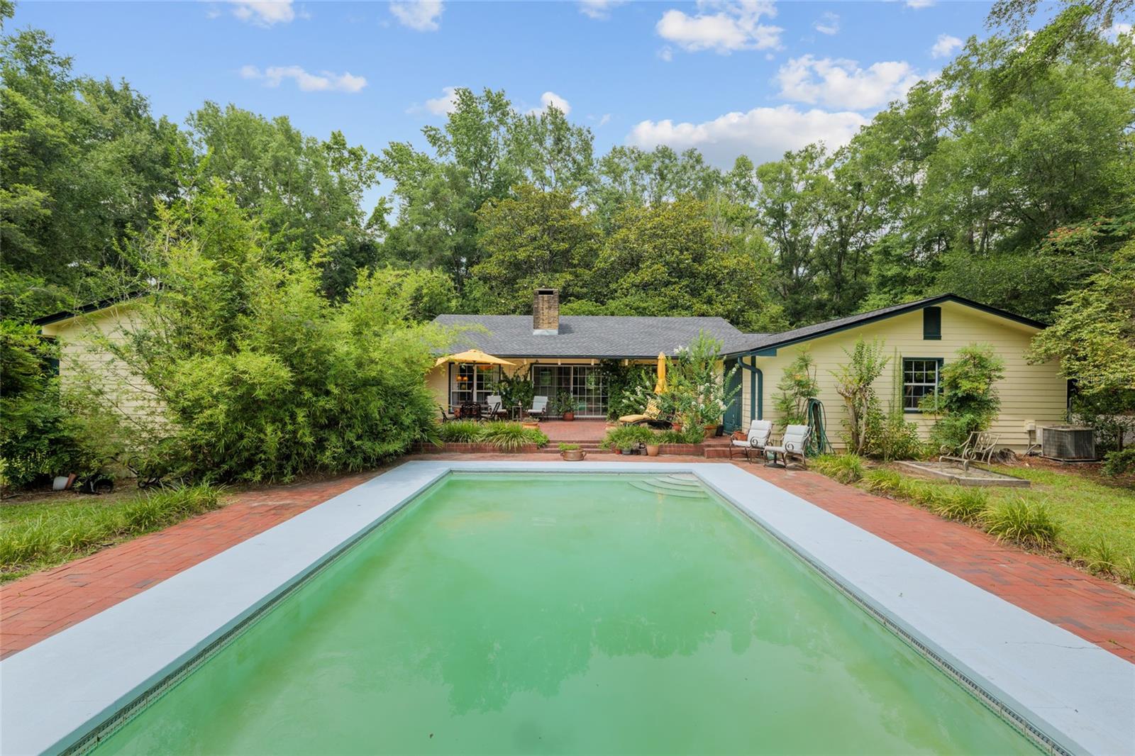ROLLING MEADOWS - Residential