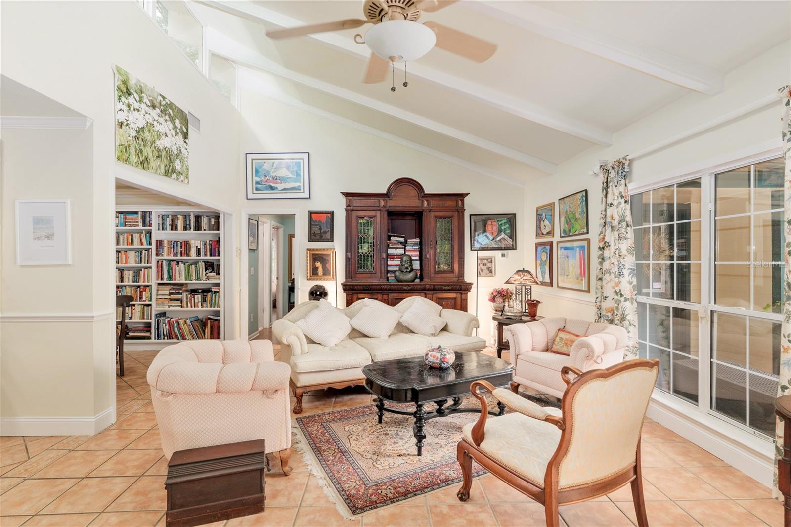 ROLLING MEADOWS - Residential