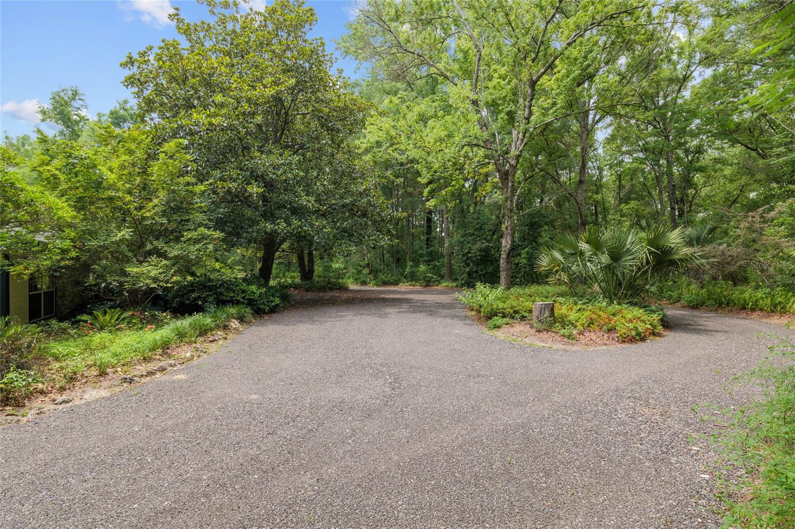 ROLLING MEADOWS - Residential