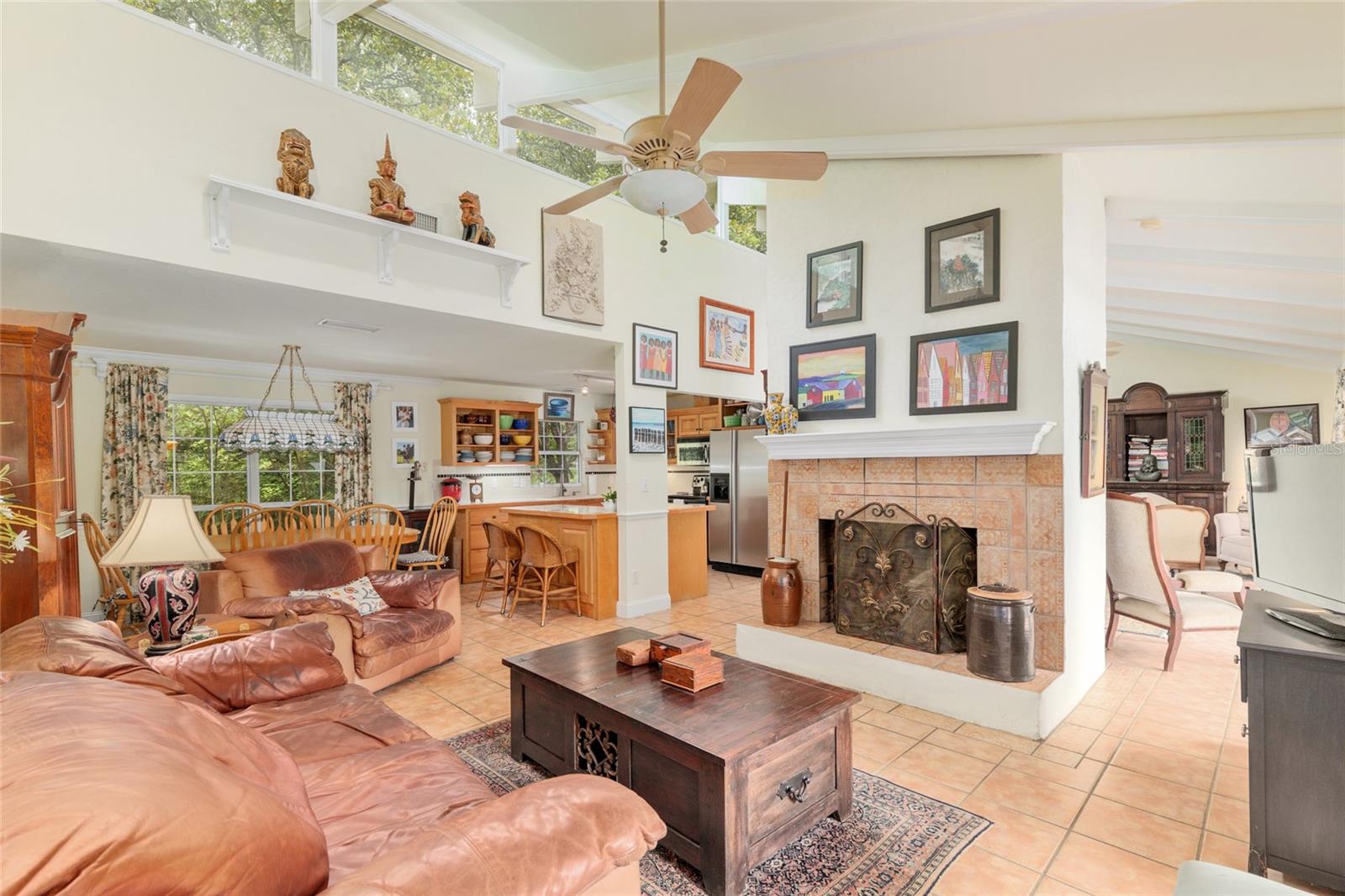 ROLLING MEADOWS - Residential