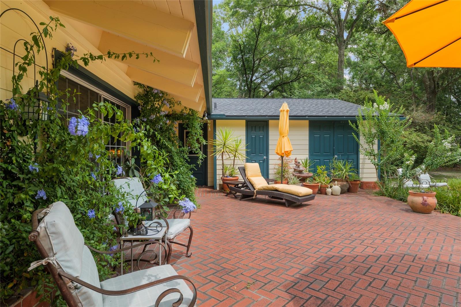 ROLLING MEADOWS - Residential