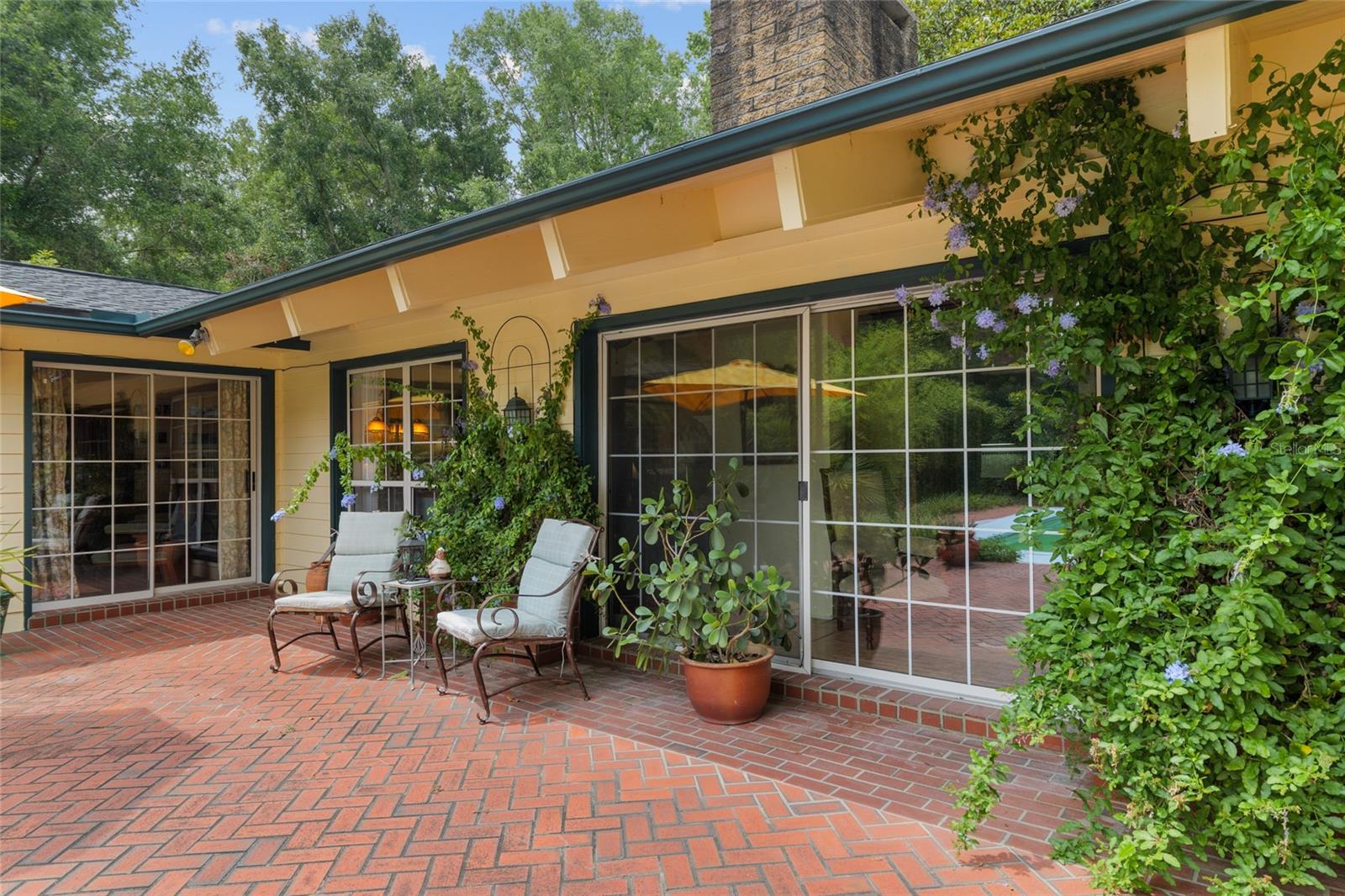 ROLLING MEADOWS - Residential