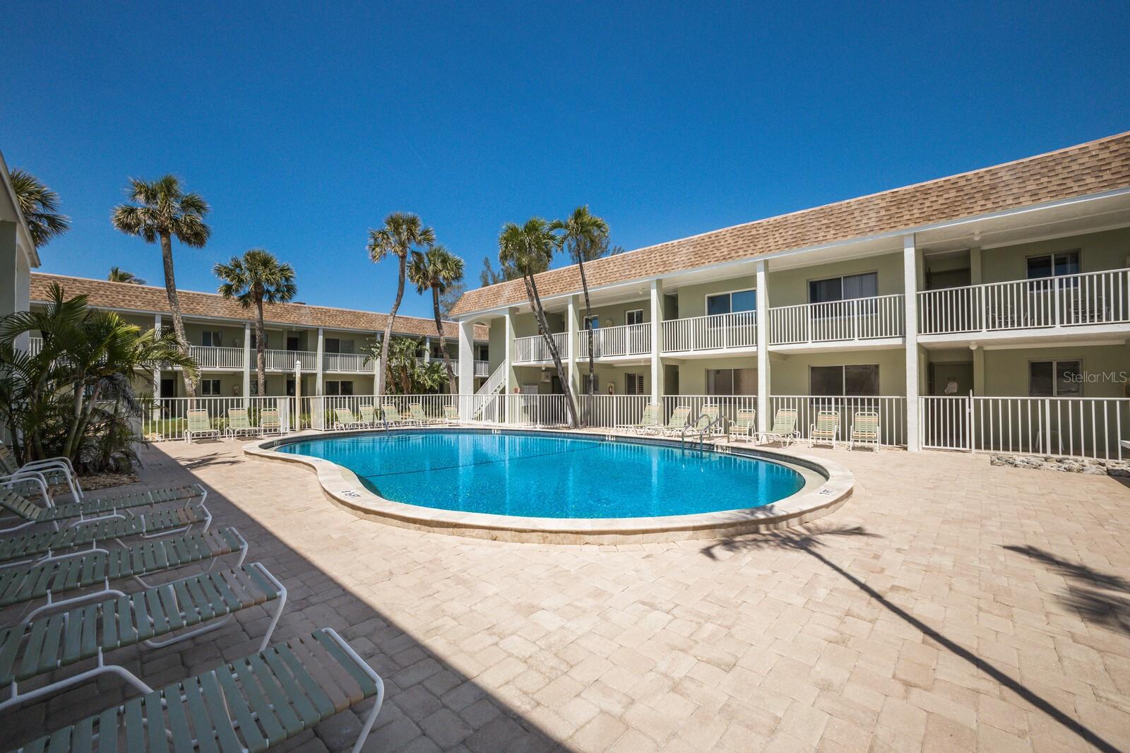 NAUTILUS OF HOLMES BEACH - Residential