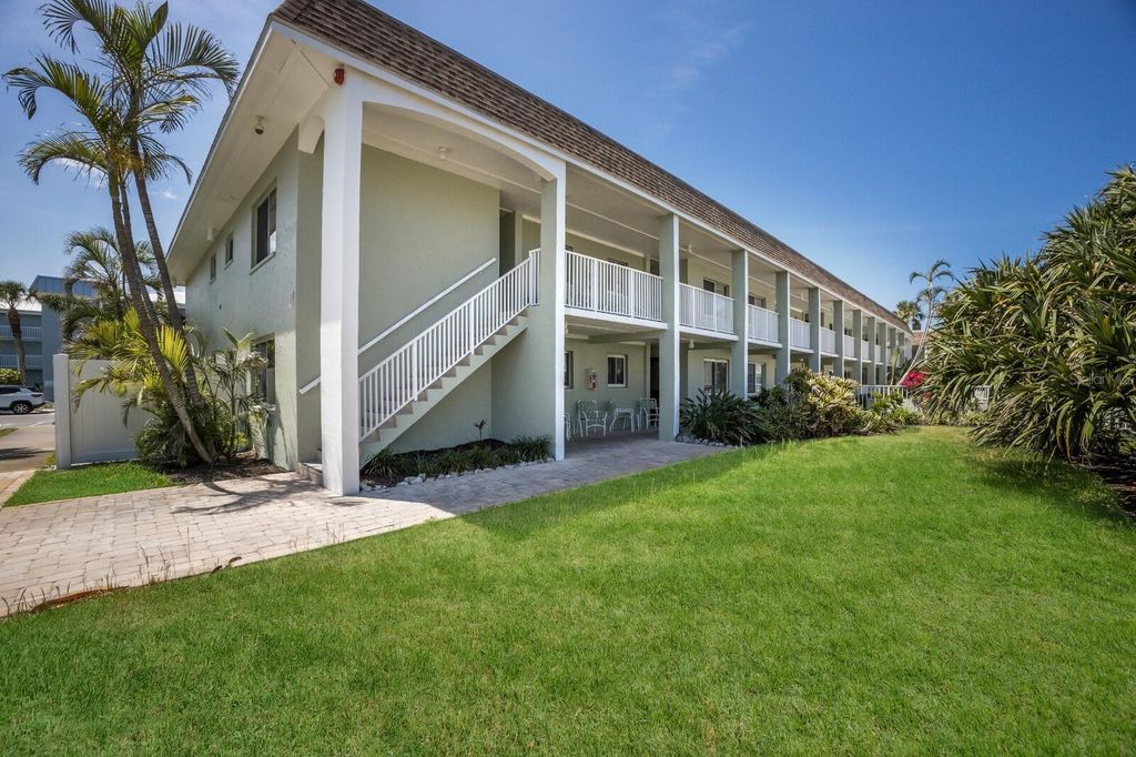 Photo of 7100 Gulf Drive #114, Holmes Beach, FL 34217 (MLS # A4651249)