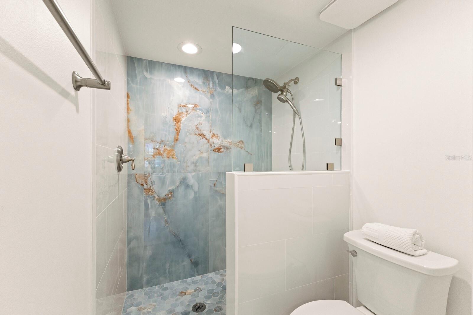 NAUTILUS OF HOLMES BEACH - Residential