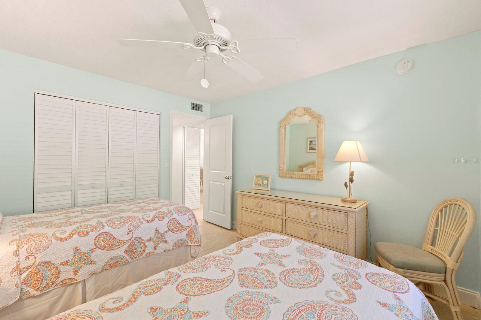 NAUTILUS OF HOLMES BEACH - Residential