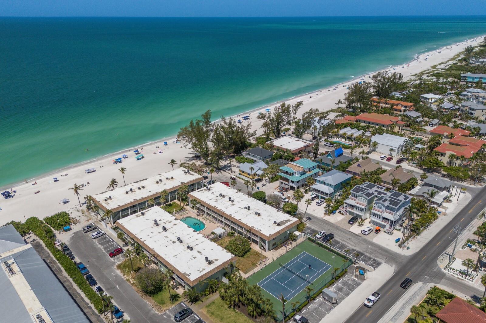 NAUTILUS OF HOLMES BEACH - Residential