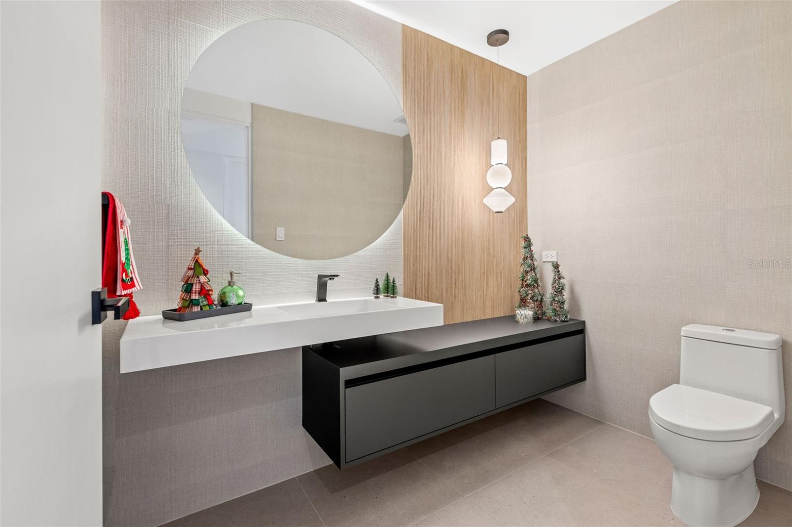 SAN FRANCISCO - Residential