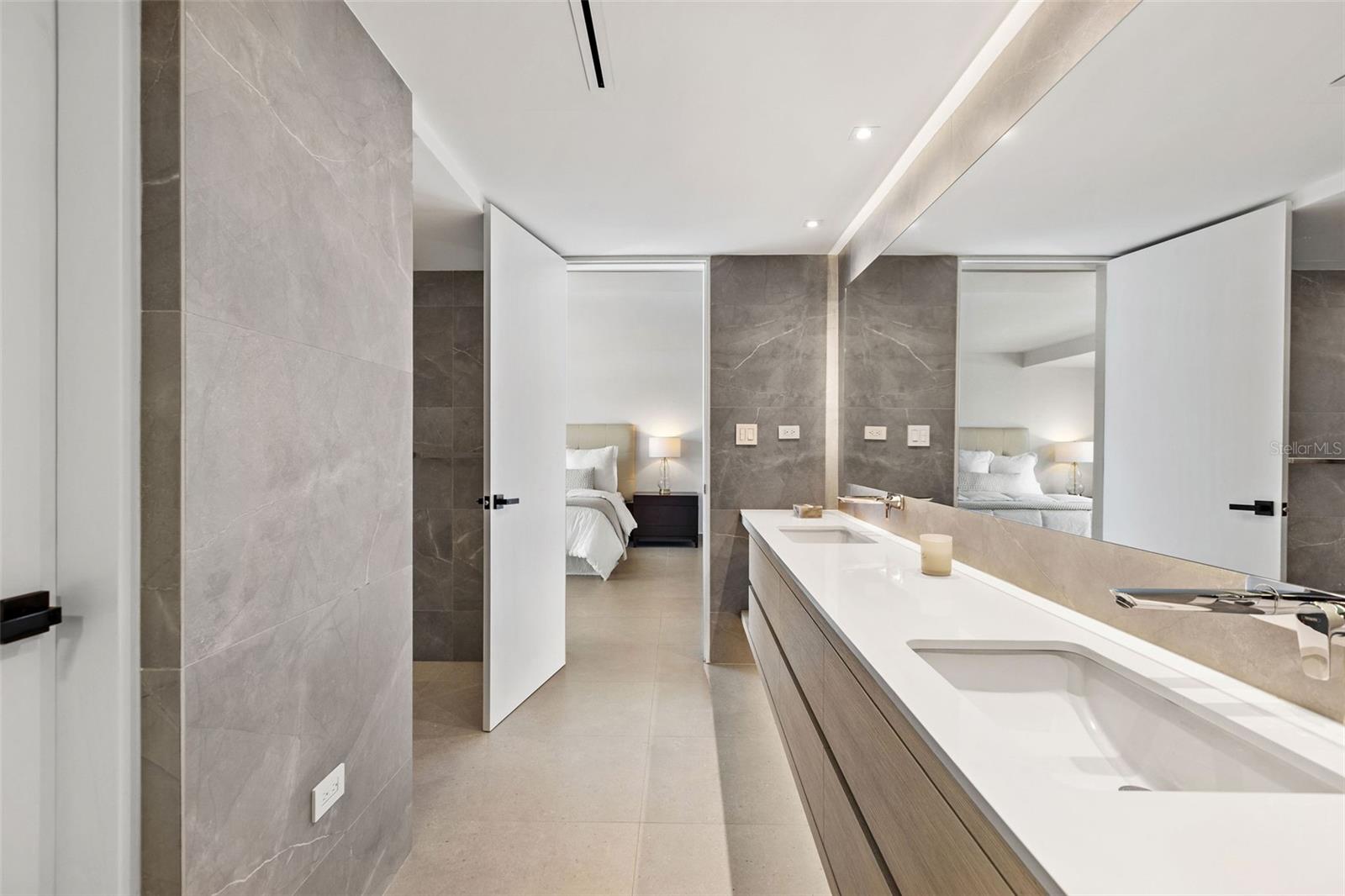 SAN FRANCISCO - Residential